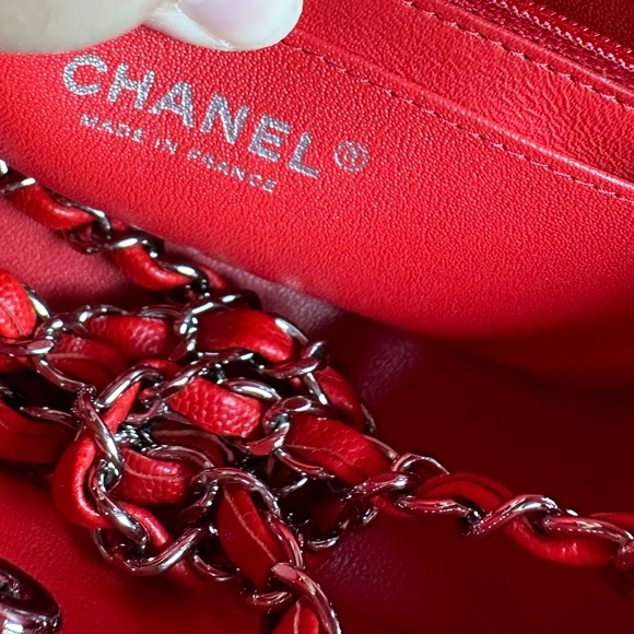 SOLD Chanel Red Chevron Caviar Mini - Picture 15 of 16